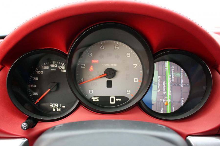  Porsche Cayman S 2014 года  (фото 47 из 73)